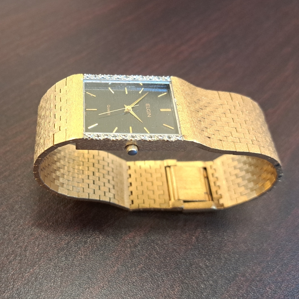 Vintage Elgin Watch Brushed Gold Textured Diamond Bezel - Picture 5 of 6